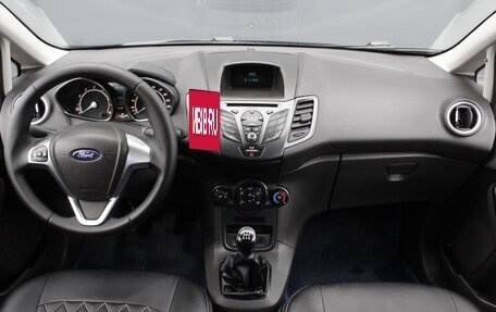 Ford Fiesta, 2016 год, 745 000 рублей, 7 фотография