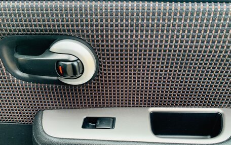 Nissan Tiida, 2010 год, 710 000 рублей, 20 фотография