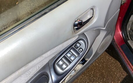 Nissan Almera, 2000 год, 95 000 рублей, 11 фотография