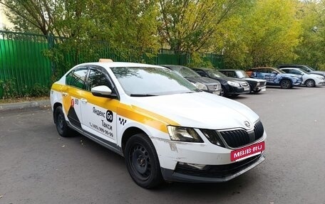 Skoda Octavia, 2018 год, 630 000 рублей, 2 фотография