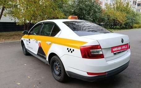 Skoda Octavia, 2018 год, 630 000 рублей, 3 фотография