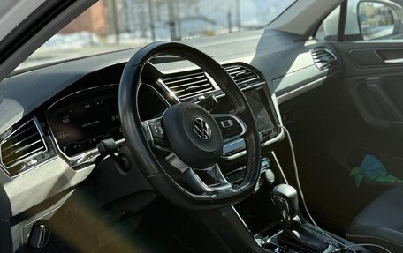 Volkswagen Tiguan II, 2020 год, 3 700 000 рублей, 12 фотография