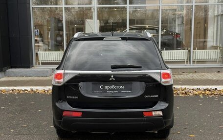 Mitsubishi Outlander III рестайлинг 3, 2012 год, 1 305 000 рублей, 4 фотография