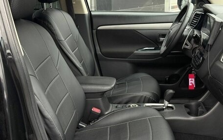 Mitsubishi Outlander III рестайлинг 3, 2012 год, 1 305 000 рублей, 15 фотография