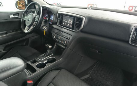 KIA Sportage IV рестайлинг, 2018 год, 1 999 000 рублей, 11 фотография