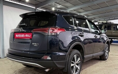 Toyota RAV4, 2017 год, 2 499 000 рублей, 5 фотография
