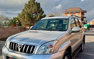 Toyota Land Cruiser Prado 120 рестайлинг, 2004 год, 2 300 000 рублей, 1 фотография