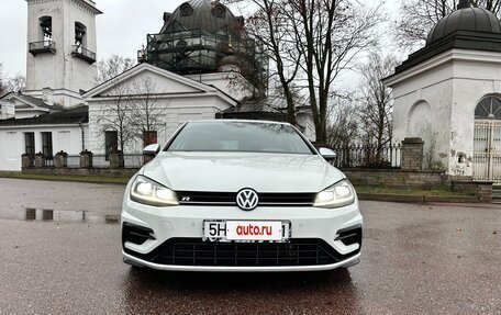Volkswagen Golf R VII, 2019 год, 3 450 000 рублей, 2 фотография