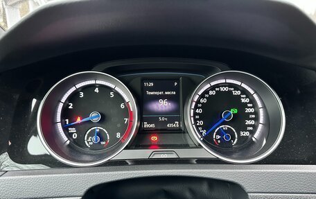 Volkswagen Golf R VII, 2019 год, 3 450 000 рублей, 14 фотография