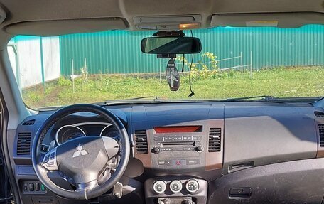 Mitsubishi Outlander III рестайлинг 3, 2008 год, 760 000 рублей, 6 фотография