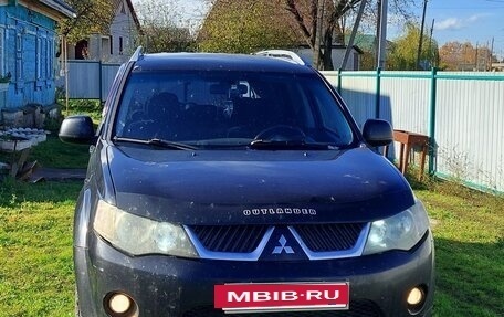 Mitsubishi Outlander III рестайлинг 3, 2008 год, 760 000 рублей, 9 фотография