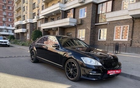 Mercedes-Benz S-Класс, 2007 год, 1 000 000 рублей, 3 фотография
