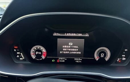 Audi Q3, 2022 год, 2 499 999 рублей, 12 фотография