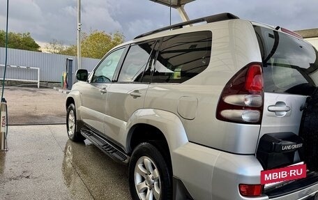 Toyota Land Cruiser Prado 120 рестайлинг, 2004 год, 2 300 000 рублей, 2 фотография