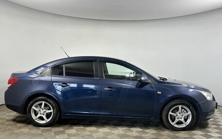 Chevrolet Cruze II, 2010 год, 560 000 рублей, 6 фотография