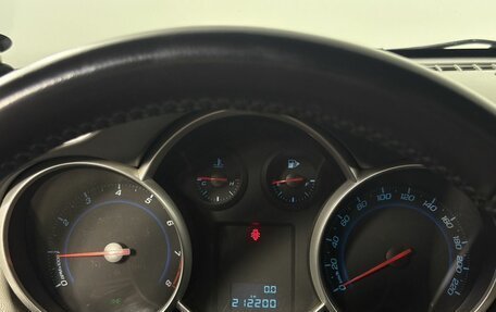 Chevrolet Cruze II, 2010 год, 560 000 рублей, 9 фотография