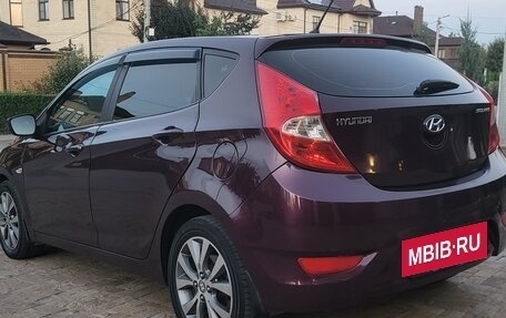 Hyundai Solaris II рестайлинг, 2012 год, 780 000 рублей, 7 фотография