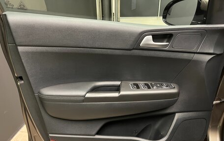 KIA Sportage IV рестайлинг, 2016 год, 1 780 000 рублей, 8 фотография