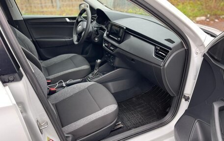 Skoda Rapid II, 2021 год, 1 090 000 рублей, 23 фотография