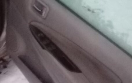 Toyota Prius IV XW50, 2003 год, 250 000 рублей, 4 фотография