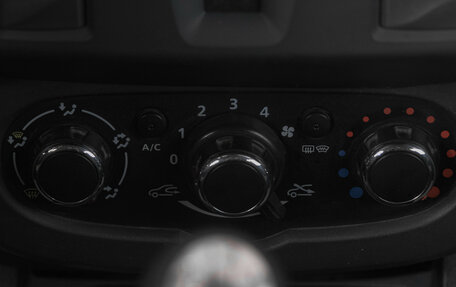 Renault Duster I рестайлинг, 2015 год, 1 049 000 рублей, 19 фотография