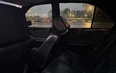 Mercedes-Benz E-Класс, 1997 год, 450 000 рублей, 10 фотография