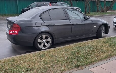 BMW 3 серия, 2006 год, 820 000 рублей, 2 фотография