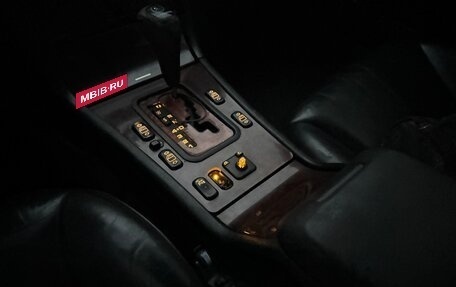 Mercedes-Benz E-Класс, 1997 год, 450 000 рублей, 12 фотография