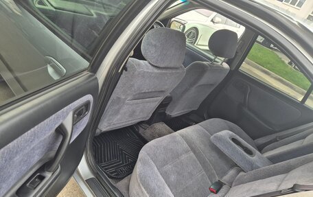 Nissan Primera II рестайлинг, 1999 год, 275 000 рублей, 14 фотография