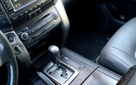 Toyota Land Cruiser 200, 2008 год, 2 720 000 рублей, 13 фотография