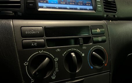 Toyota Corolla, 2003 год, 400 000 рублей, 4 фотография