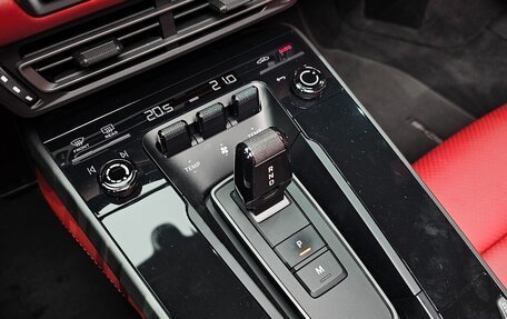 Porsche 911, 2021 год, 10 826 500 рублей, 8 фотография