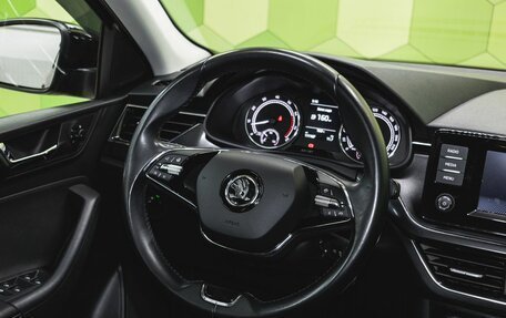 Skoda Rapid II, 2021 год, 1 700 000 рублей, 17 фотография