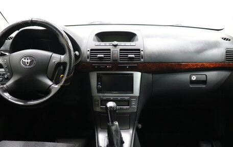 Toyota Avensis III рестайлинг, 2004 год, 538 000 рублей, 7 фотография