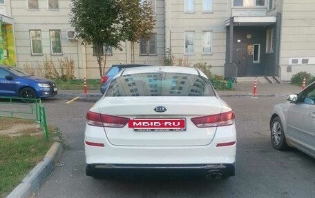 KIA Optima IV, 2019 год, 1 050 000 рублей, 4 фотография