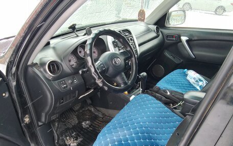 Toyota RAV4, 2005 год, 850 000 рублей, 11 фотография