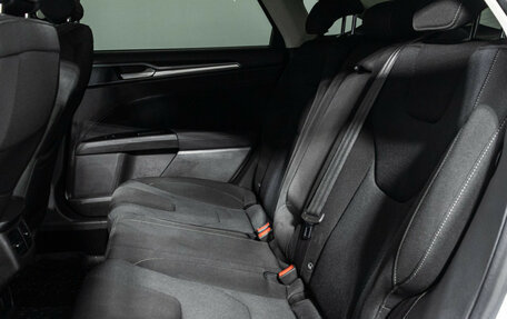 Ford Mondeo V, 2018 год, 1 349 777 рублей, 10 фотография