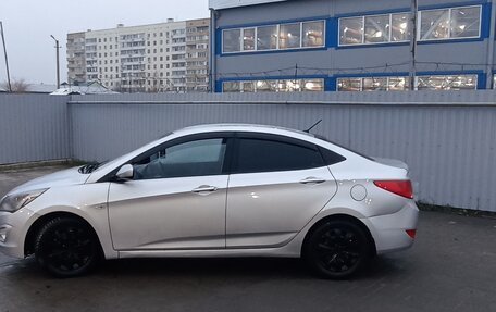 Hyundai Solaris II рестайлинг, 2014 год, 750 000 рублей, 11 фотография