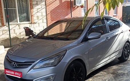 Hyundai Solaris II рестайлинг, 2014 год, 750 000 рублей, 7 фотография