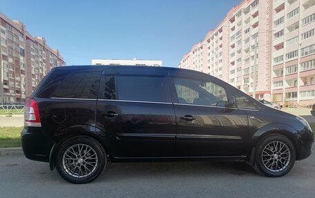 Opel Zafira B, 2011 год, 600 000 рублей, 13 фотография