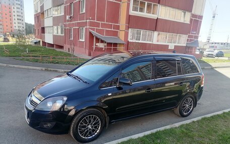 Opel Zafira B, 2011 год, 600 000 рублей, 10 фотография
