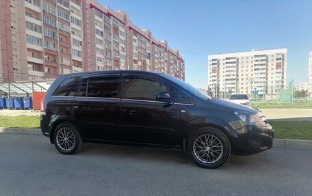 Opel Zafira B, 2011 год, 600 000 рублей, 14 фотография