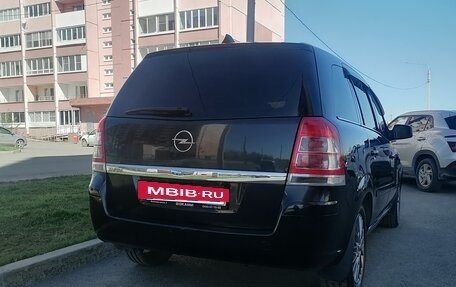 Opel Zafira B, 2011 год, 600 000 рублей, 11 фотография