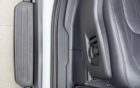 Land Rover Defender II, 2021 год, 5 460 000 рублей, 18 фотография