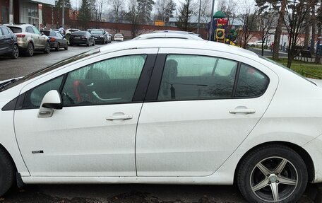 Peugeot 408 I рестайлинг, 2014 год, 477 000 рублей, 4 фотография