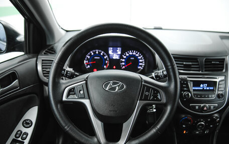 Hyundai Solaris II рестайлинг, 2015 год, 1 100 000 рублей, 10 фотография