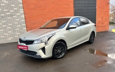 KIA Rio IV, 2020 год, 1 400 000 рублей, 2 фотография
