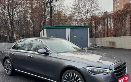 Mercedes-Benz S-Класс, 2022 год, 14 000 000 рублей, 2 фотография