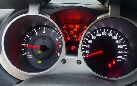 Nissan Juke II, 2011 год, 980 000 рублей, 28 фотография