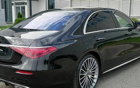 Mercedes-Benz S-Класс, 2024 год, 28 700 000 рублей, 4 фотография